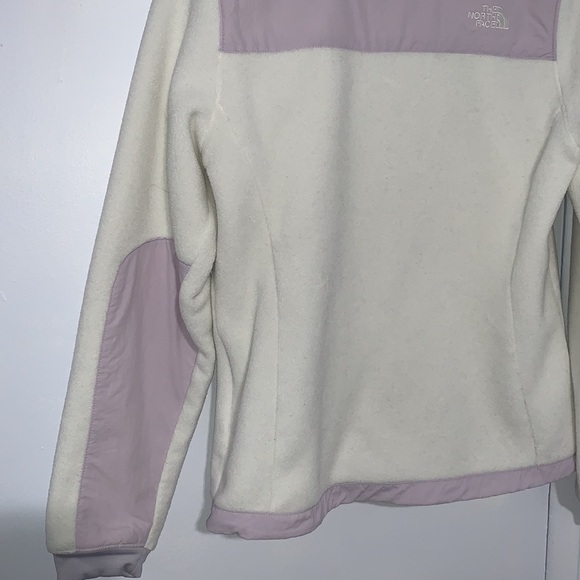 The North Face Denali 2 white and lavender jacket - Picture 9 of 14